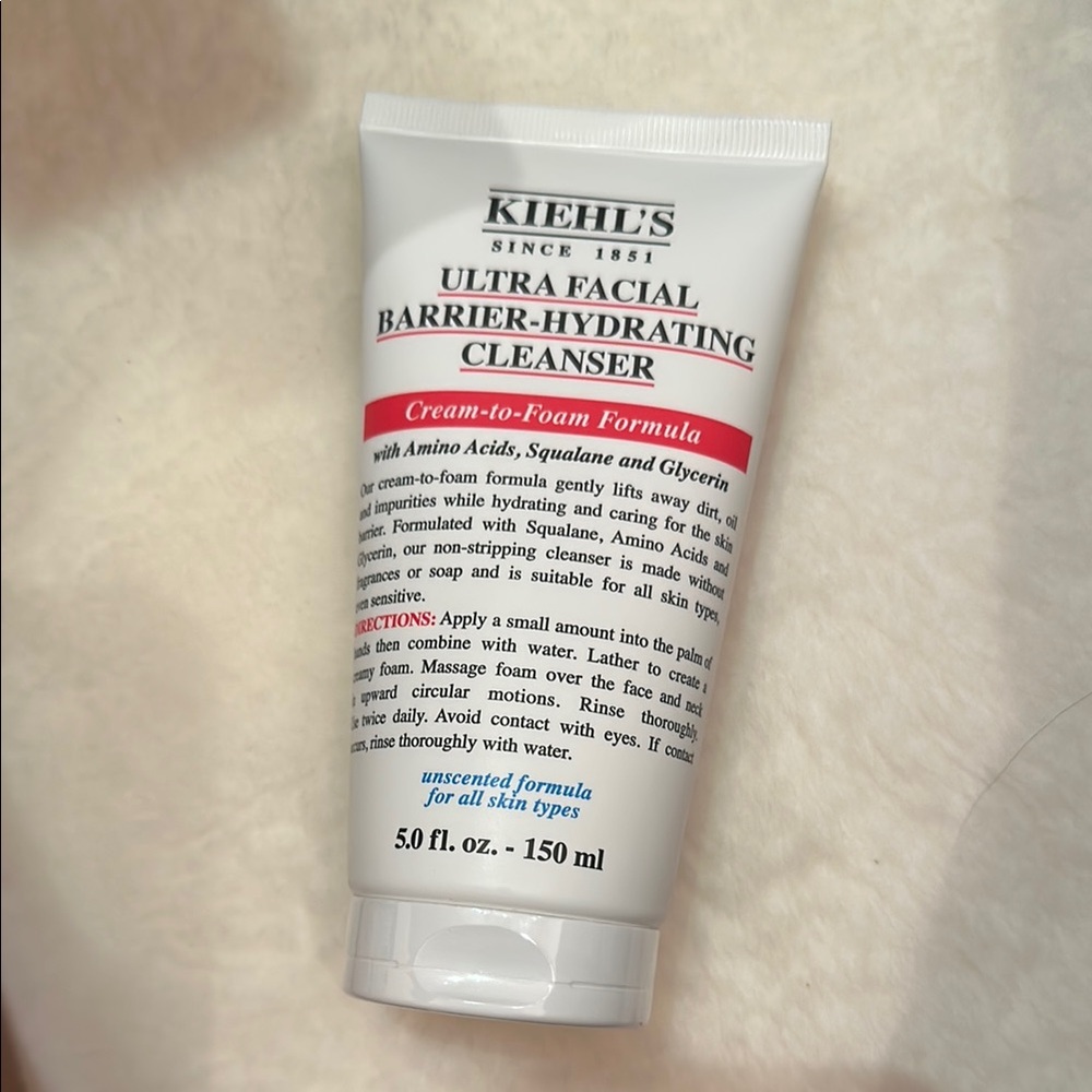 Kiehl’s Ultra Facial Barrier-Hydrating Cleanser cream foaming 150ml *blogger*